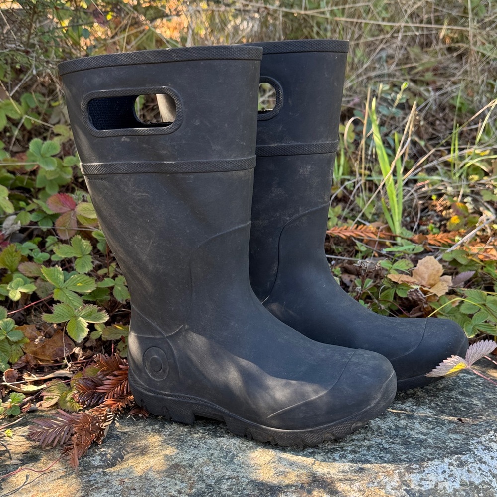 BOGS bloom Black Rubber Rain Boots